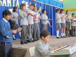 Nuevos instrumentos musicales para Escuela Especial Santa Cecilia Nuevos instrumentos musicales para Escuela Especial Santa Cecilia