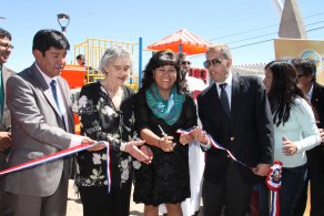 DMH inaugura Plaza Interactiva en Villa Ayquina DMH inaugura Plaza Interactiva en Villa Ayquina