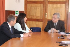 “Espero y le deseo todo el éxito a DMH” “Espero y le deseo todo el éxito a DMH”