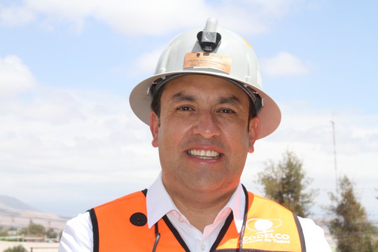 “Respetando siempre la salud, el cuidado e integridad de nuestros trabajadores y trabajadoras, debemos cumplir nuestras metas de producción” “Respetando siempre la salud, el cuidado e integridad de nuestros trabajadores y trabajadoras, debemos cumplir nuestras metas de producción”