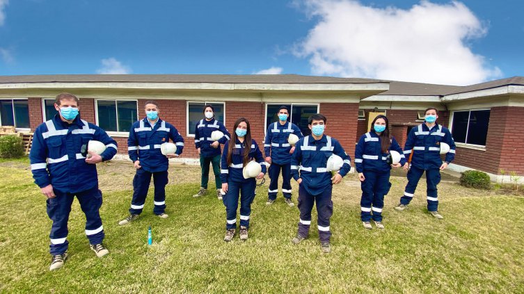 Embajadores Sociales: Nuevo programa que busca apoyar a la comunidad de Quintero y Puchuncaví de la mano de los trabajadores y trabajadoras de Codelco Ventanas Embajadores Sociales: Nuevo programa que busca apoyar a la comunidad de Quintero y Puchuncaví de la mano de los trabajadores y trabajadoras de Codelco Ventanas