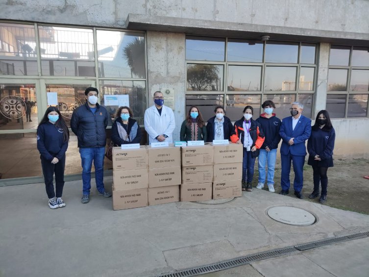 Codelco División Ventanas dona 50 mil mascarillas a establecimientos educacionales de Quintero y Puchuncaví Codelco División Ventanas dona 50 mil mascarillas a establecimientos educacionales de Quintero y Puchuncaví