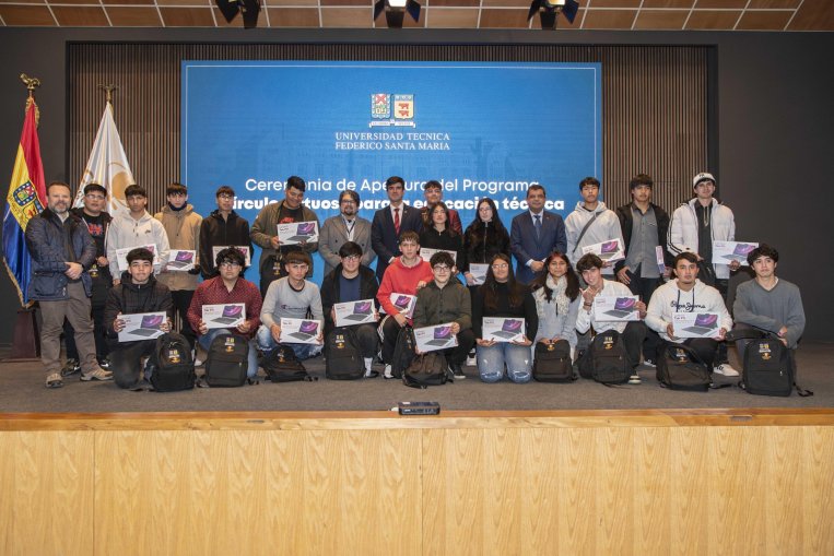 Cuarta generación de jóvenes ingresa al programa “Técnicos del Futuro” de Codelco Ventanas y USM