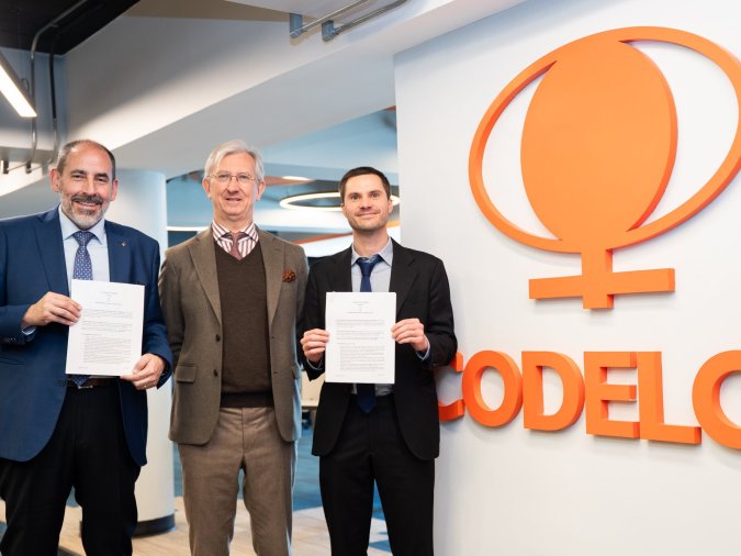 Codelco e instituto francés CEA-Liten sellan acuerdo de desarrollo tecnológico para impulsar la electrificación de la minería subterránea