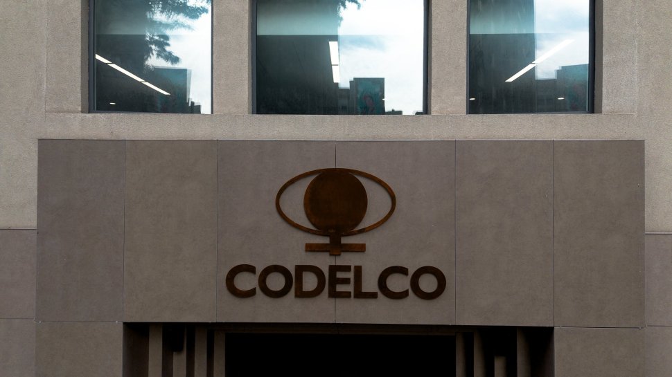 Codelco informa renuncia de su vicepresidente de Integración de Operaciones Andina