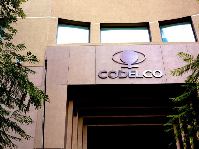 Codelco adopta medidas ante hallazgos en investigaciones por sobreproducción